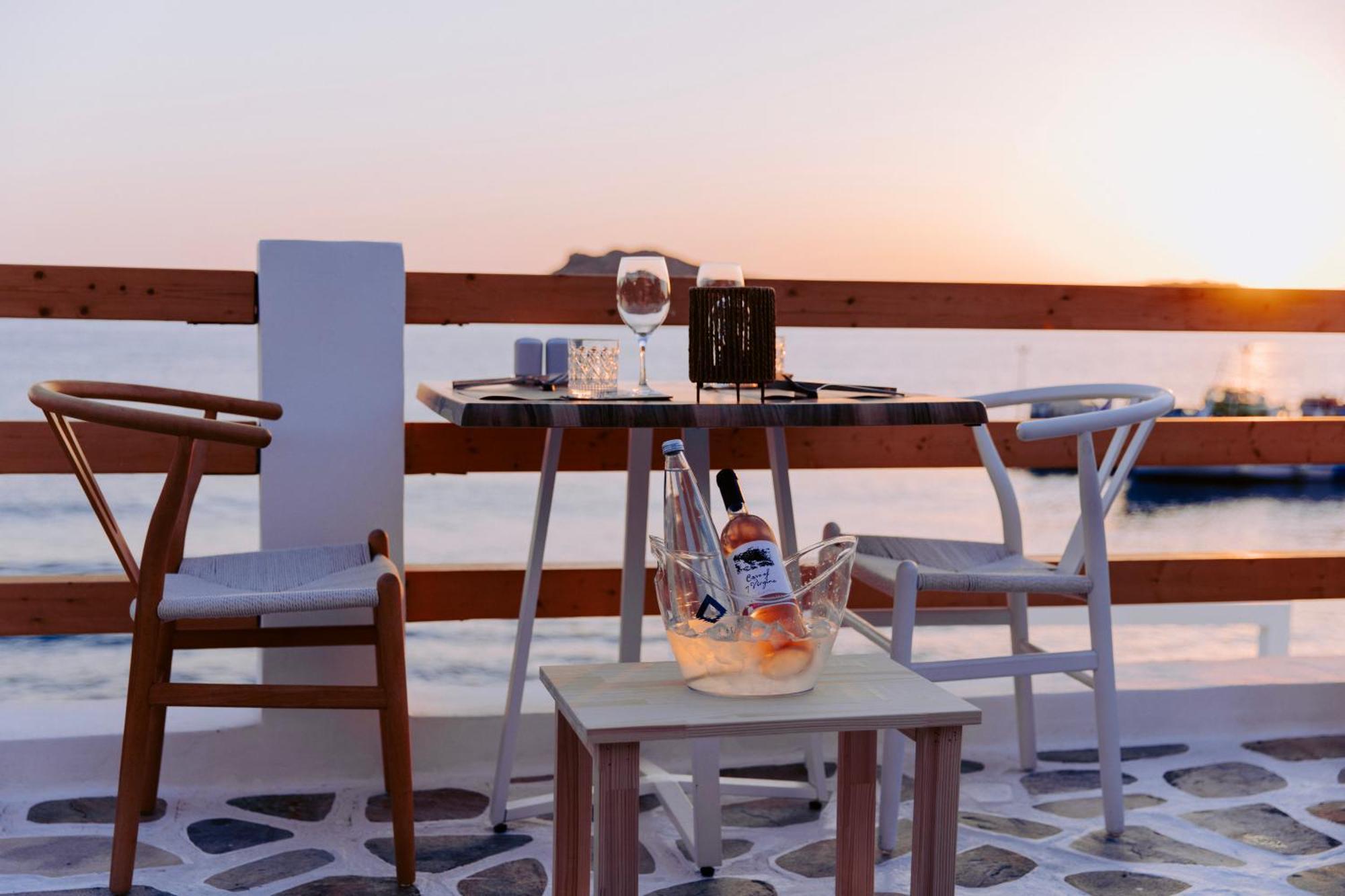 Spongia Hotel Suites & Spa Myrties エクステリア 写真