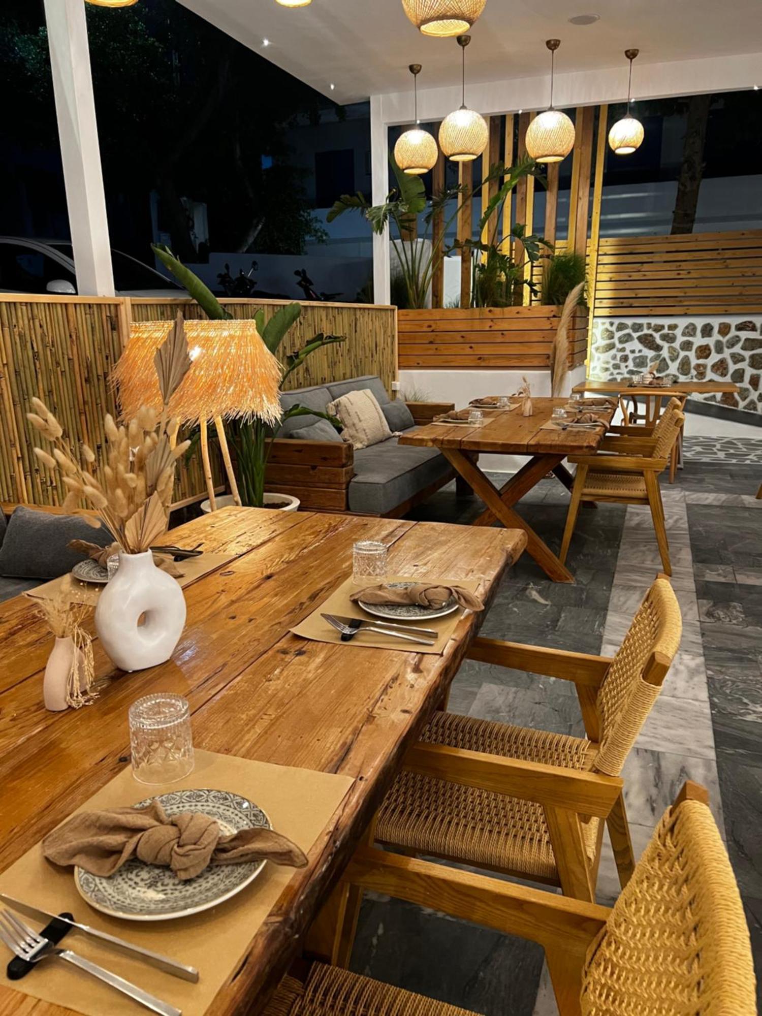 Spongia Hotel Suites & Spa Myrties エクステリア 写真